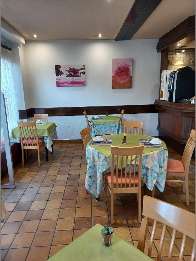 Logis - Hotel Restaurant Bellevue Annecy Kültér fotó