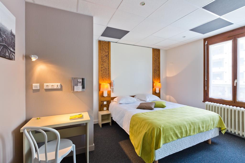 Logis - Hotel Restaurant Bellevue Annecy Kültér fotó